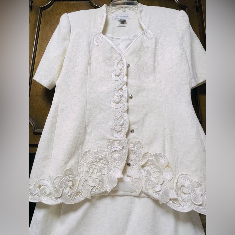 Gorgeous Vintage Orlando Rossi Cream Floral Appliqué Embroidered Skirt Set